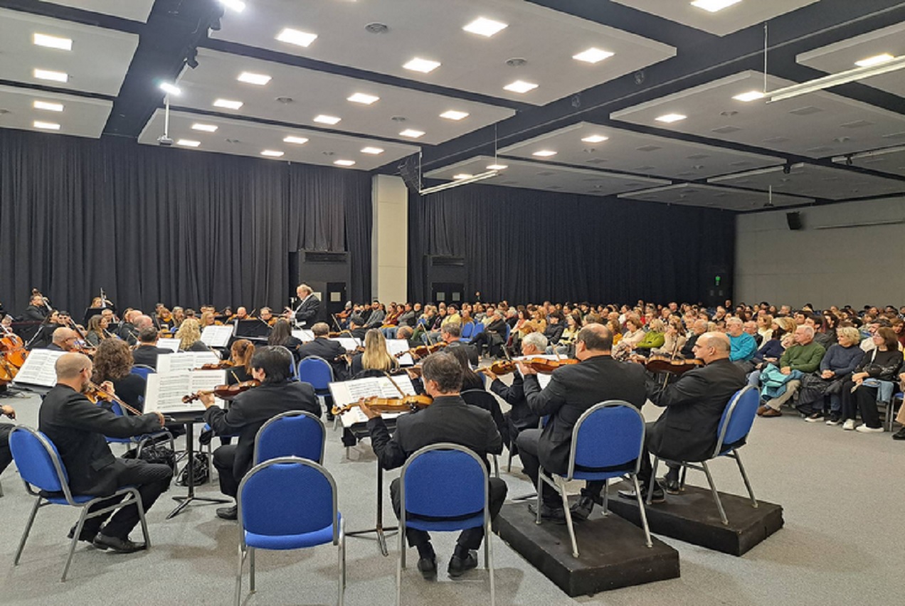 La Sinfónica de Entre Ríos se presentó ante más de 400 personas en el CPC de Paraná