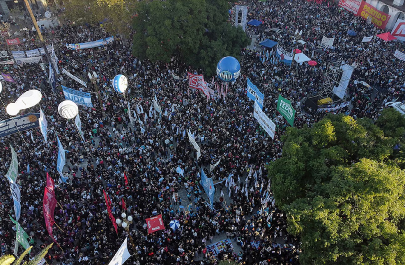 El Gobierno y la marcha universitaria: Podés juntar 5 millones de personas pero al otro día la restricción presupuestaria sigue