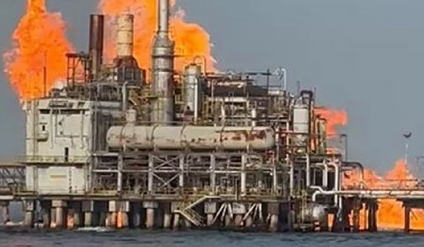 Seis heridos por explosión en plataforma de gas en Venezuela