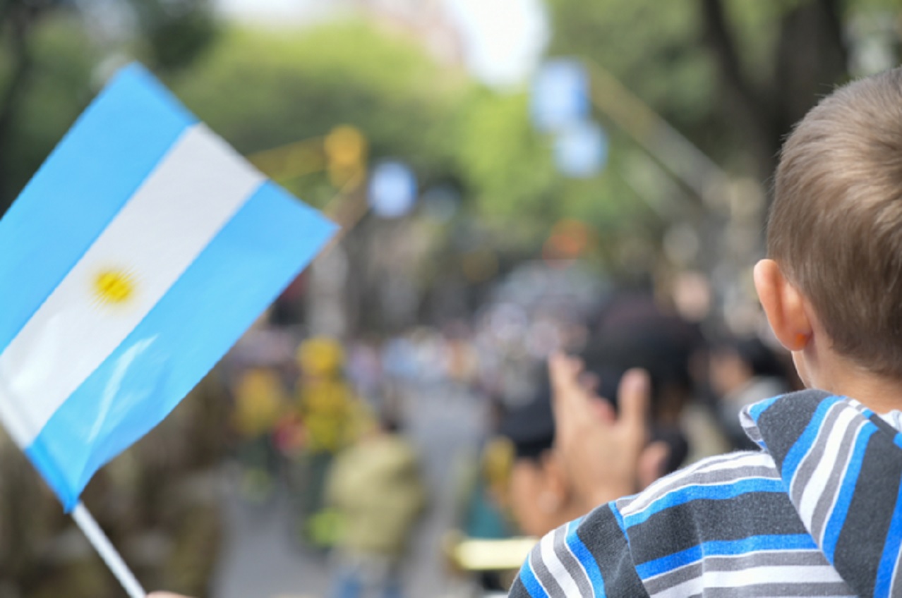 Paraná conmemora con distintas actividades el 216° aniversario de la Revolución de Mayo