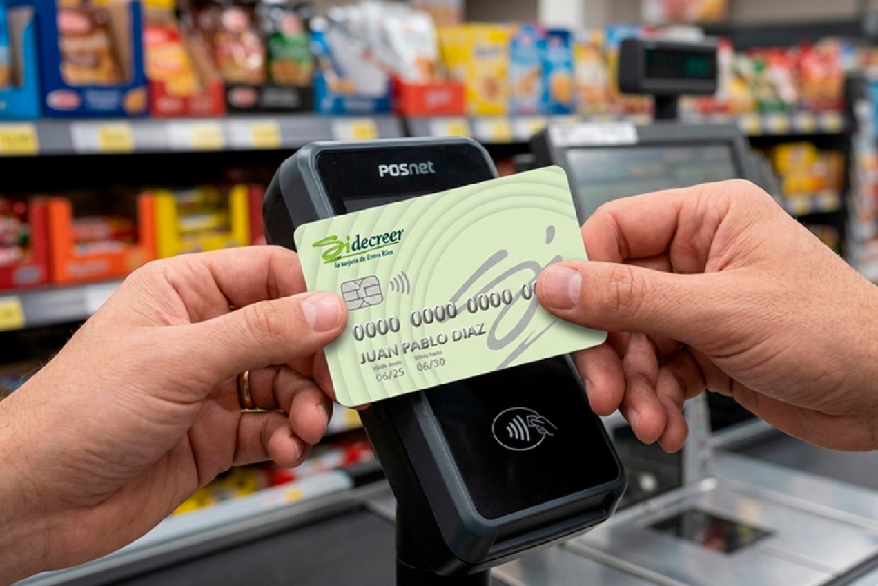 Confirmaron el cronograma del operativo de reposición de plásticos de las Tarjetas de Riesgo Social en Paraná