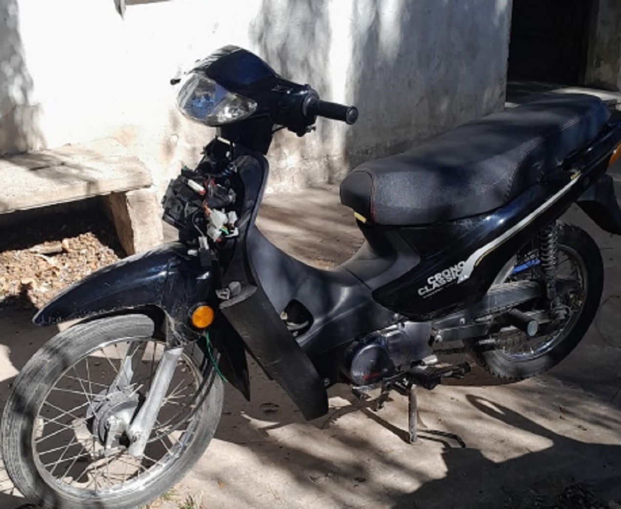 Recuperaron moto que había sido robada durante la madrugada