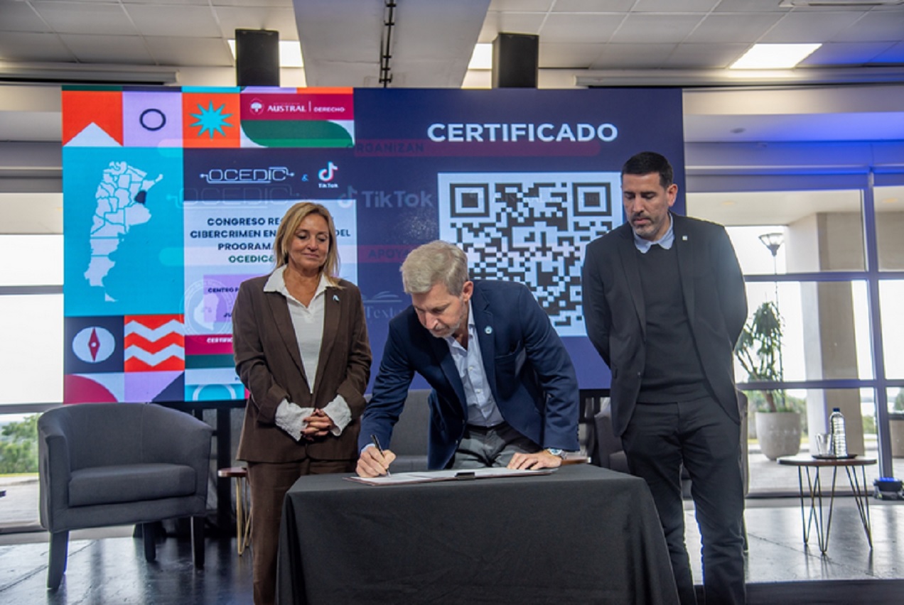 Frigerio instó a cuidar a niños y jóvenes a través del diálogo y el uso inteligente de la tecnología