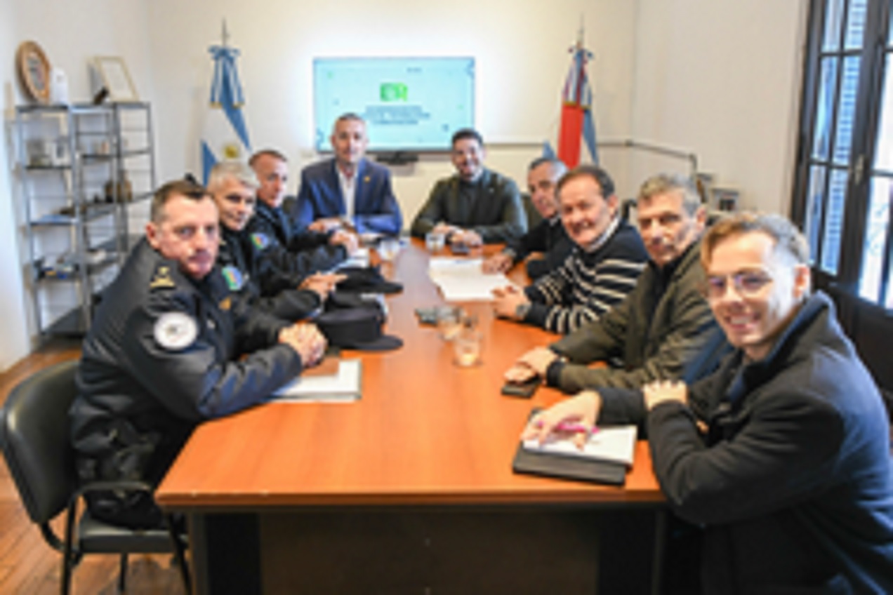 Legisladores y autoridades provinciales analizaron los proyectos legislativos de denuncias digitales y de videovigilancia