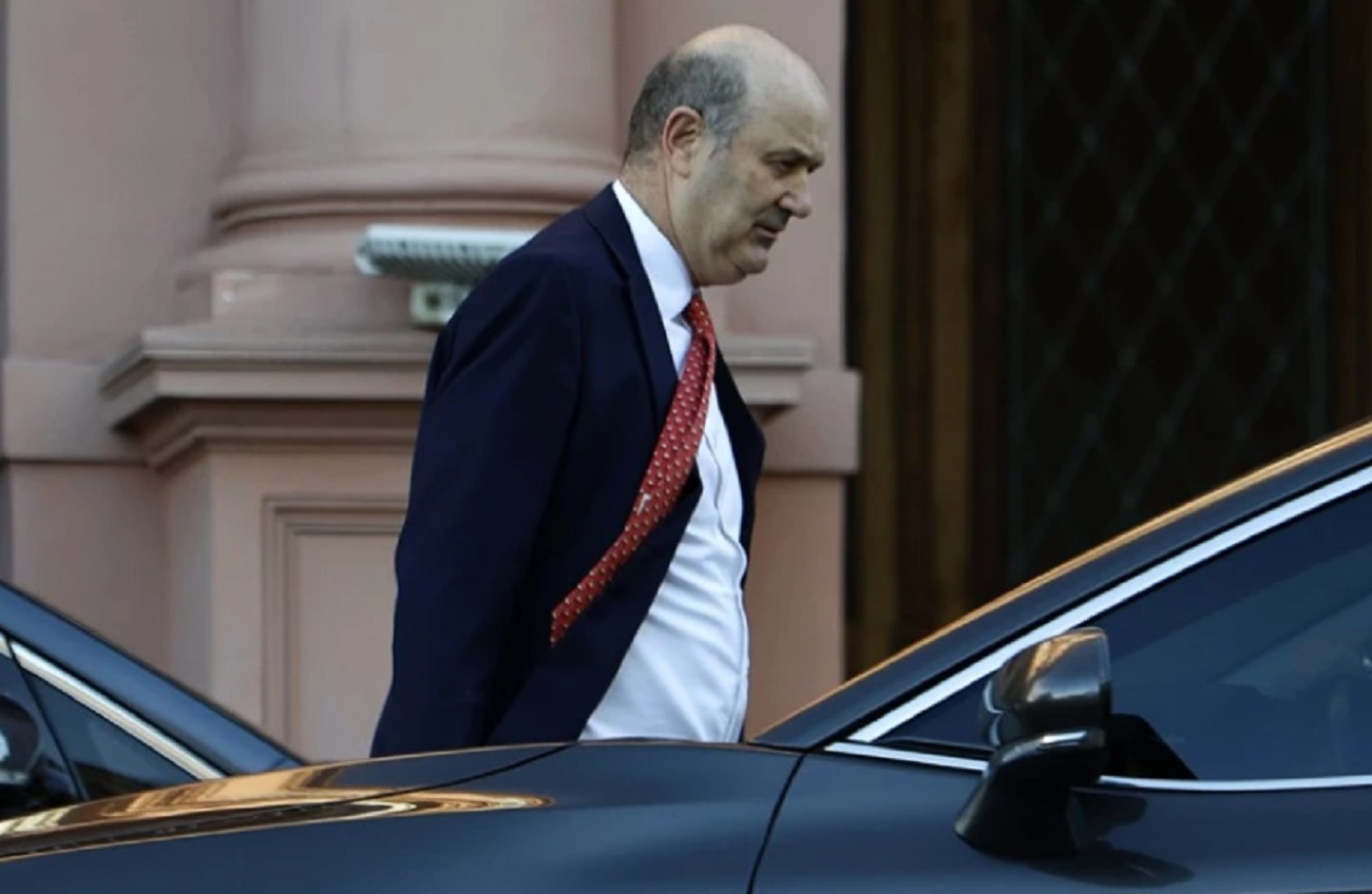 Caputo cajonea el capítulo clave de la reforma laboral y choca con Sturzenegger
