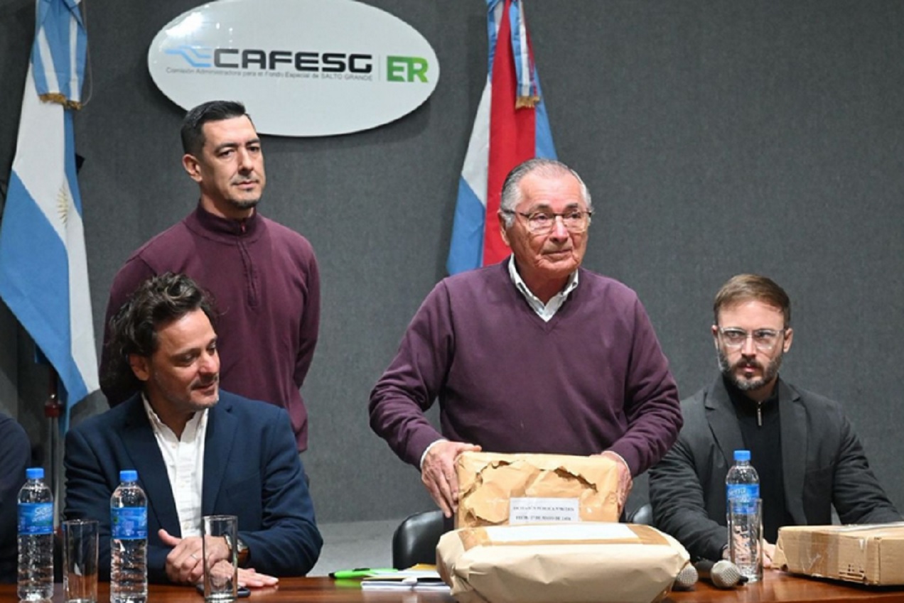 Se abrieron los sobres para dos obras escolares emblemáticas de la región de Salto Grande