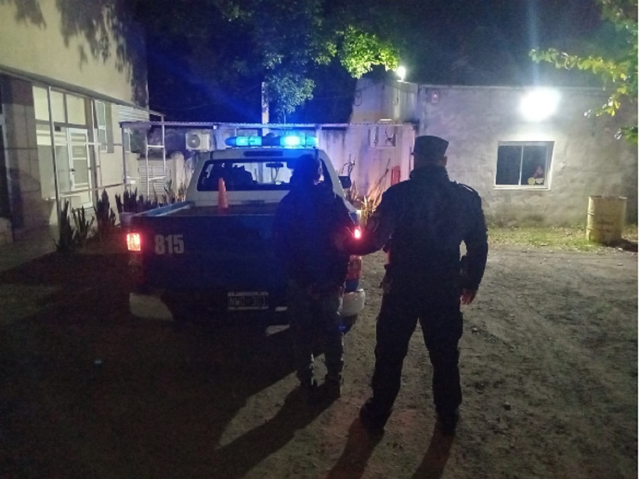 Intentó robar una columna de hierro en una vivienda y fue detenido