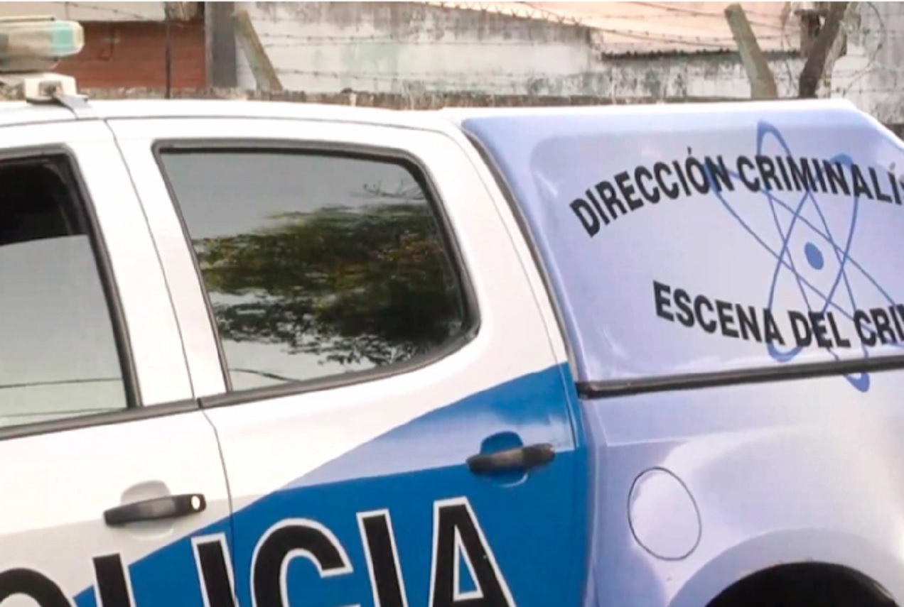 Investigan muerte de una mujer: su ex advirtió que estaba sin vida, hizo la denuncia y lo detuvie