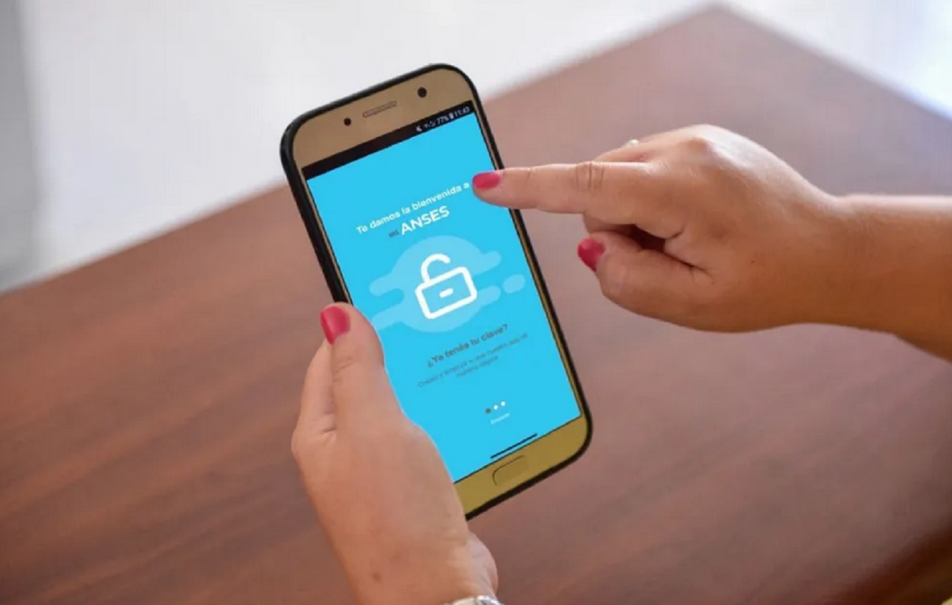 Jubilados y pensionados podrán acceder al recibo de haberes desde la app Mi Anses