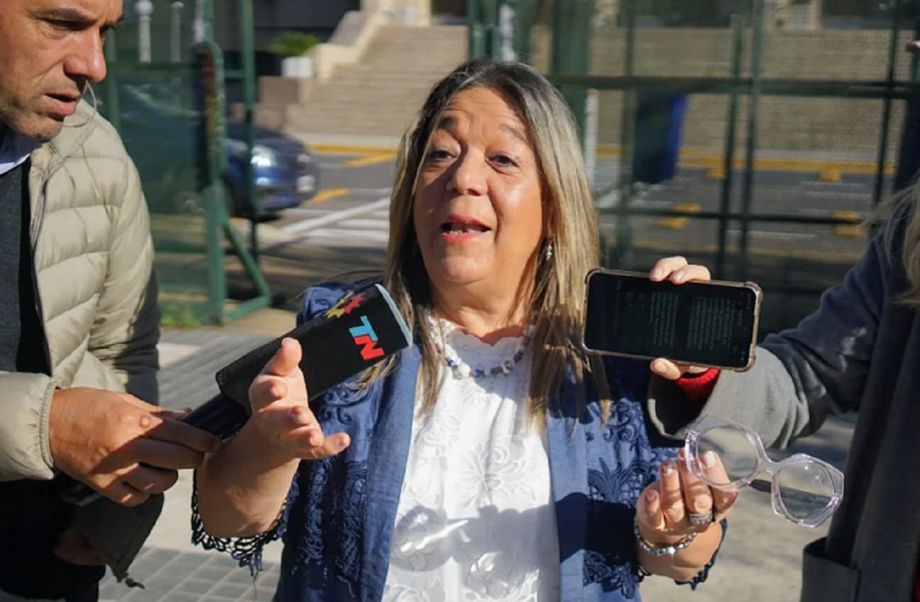 La escribana que certificó las propiedades de Adorni se inscribió en el Régimen Simplificado de Ganancias
