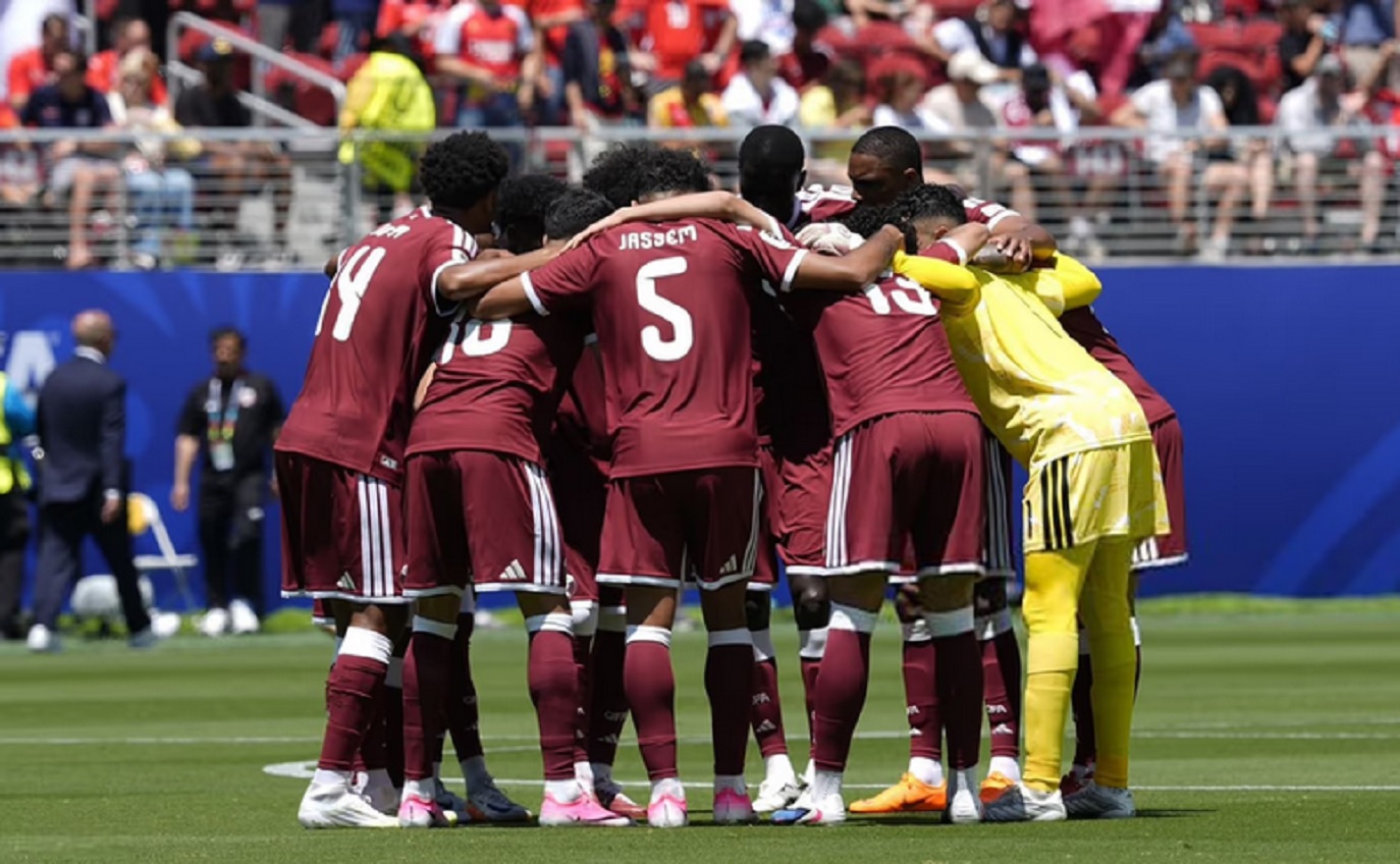 Qatar sorprendió y rescató un empate agónico ante Suiza