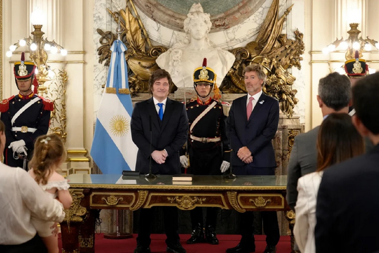 El Gobierno avanzaría con la flexibilización de los requisitos para nombrar jueces de la Corte
