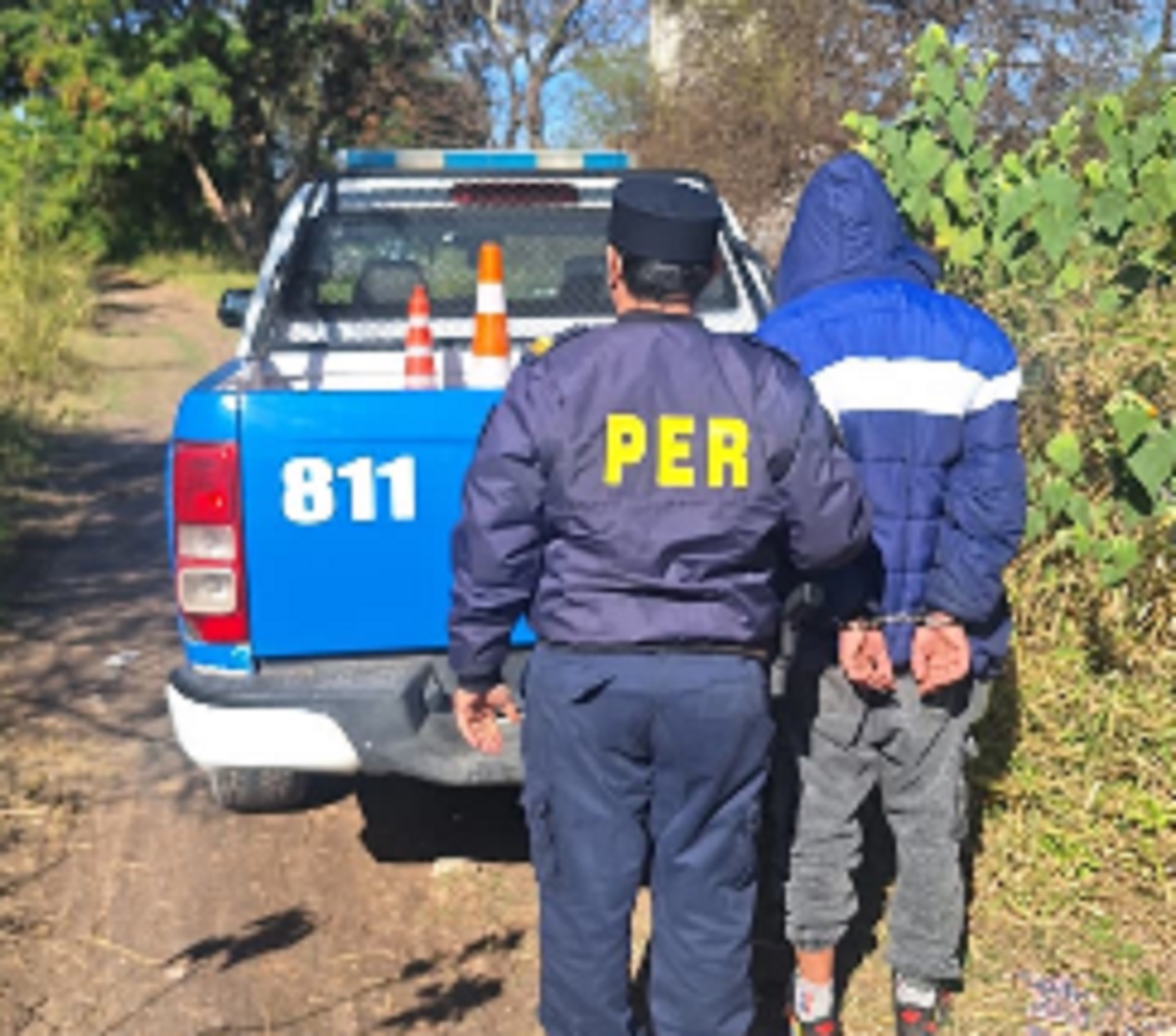 Detuvieron a adolescente que portaba un arma de juguete y diversos elementos sustraidos