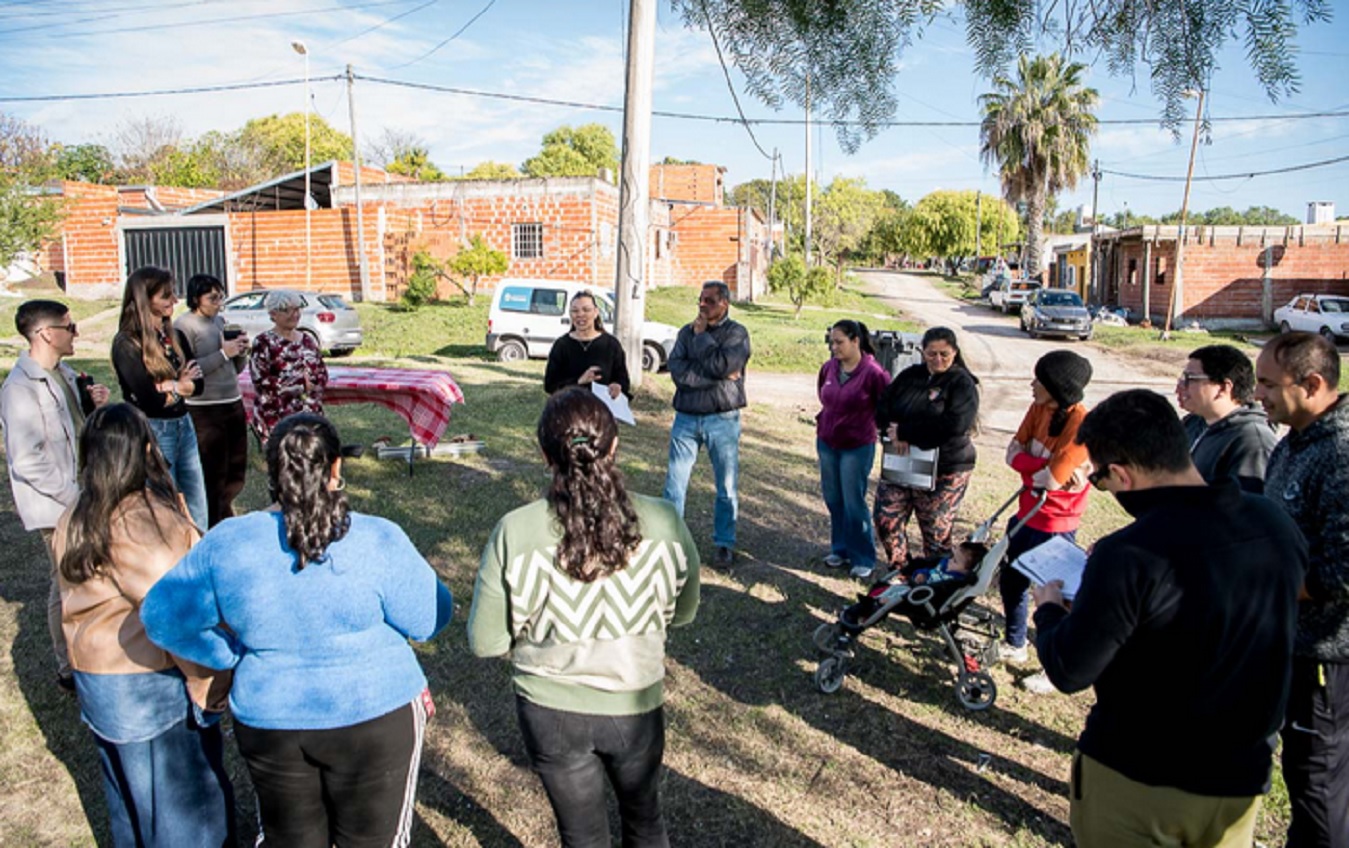 Vecinos de Brisas del Oeste elegirán el nombre de siete calles del barrio
