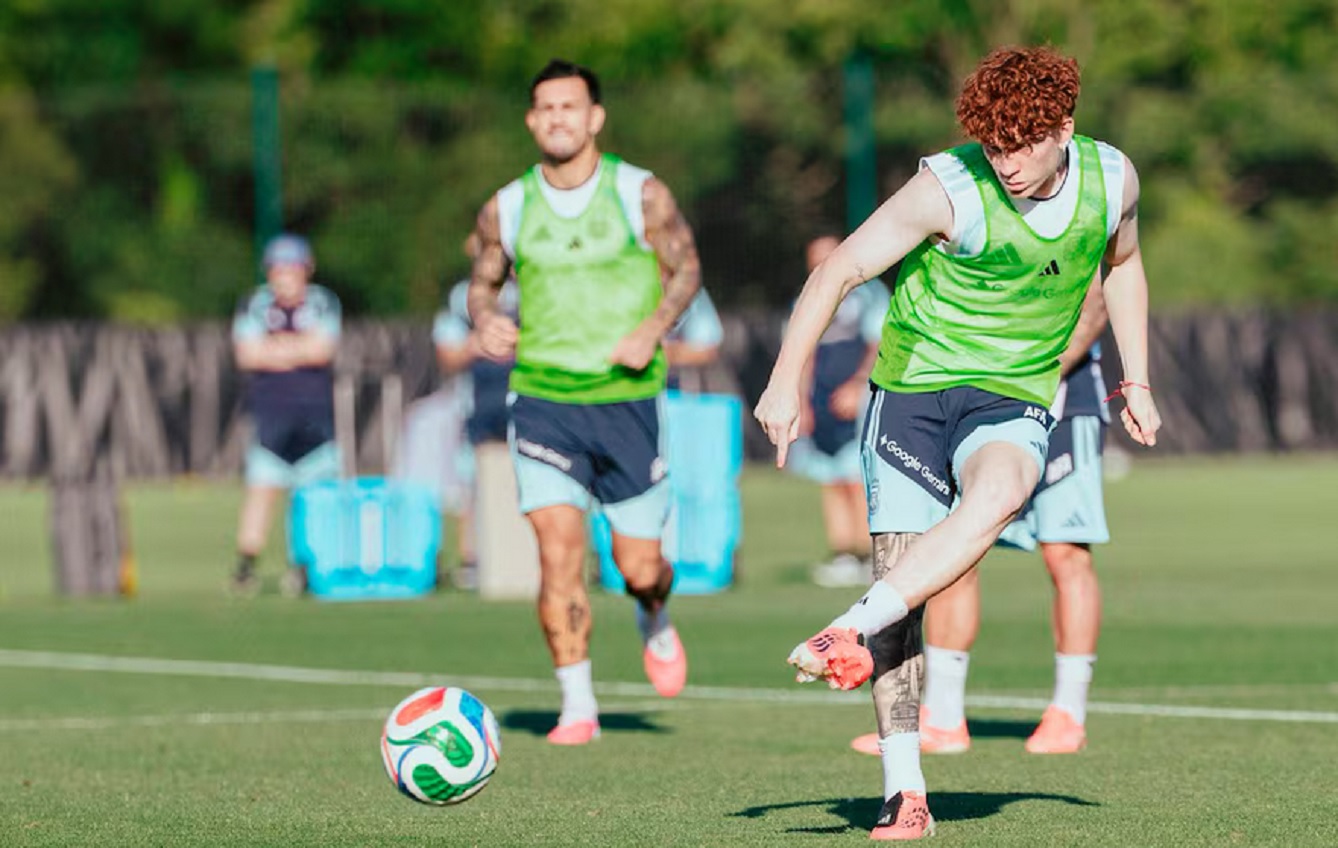 La Selección Argentina debuta hoy contra Argelia