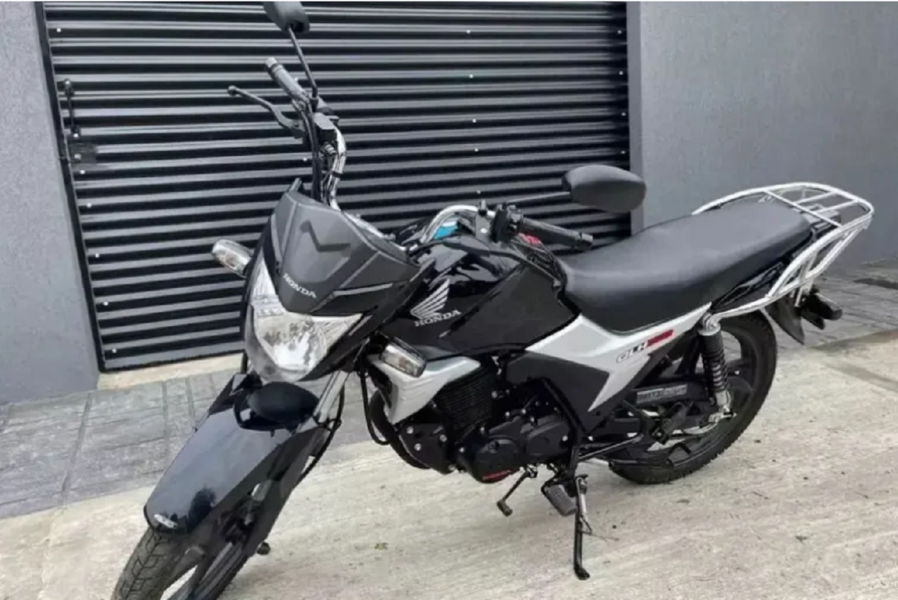 Denunció el robo de su moto, pero se la había llevado el dueño anterior por una deuda