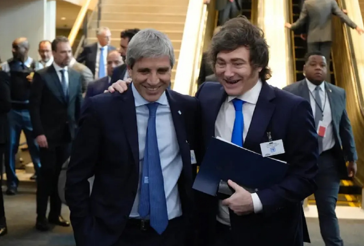 Se acordó un nuevo aumento para estatales: 6,6% más un bono por única vez con el aval de UPCN y el rechazo de A