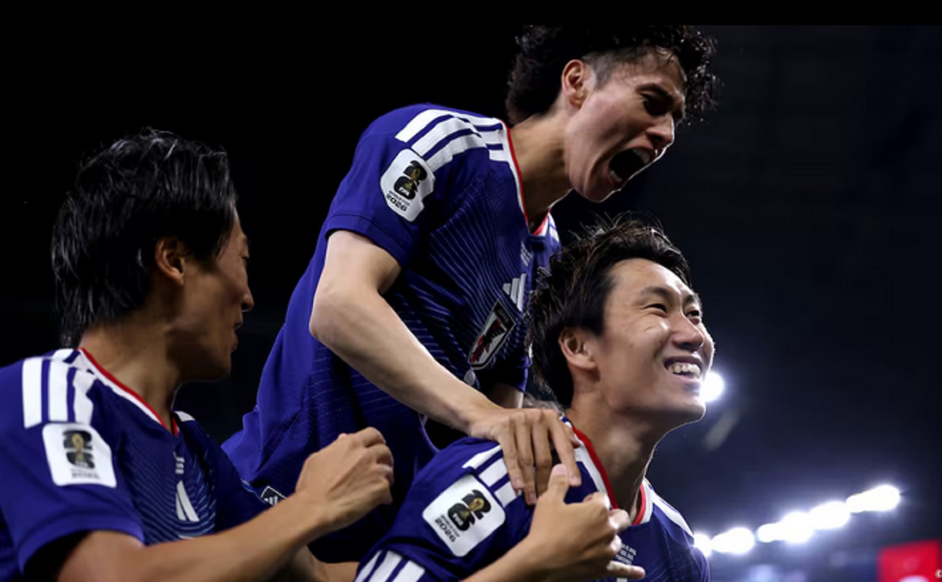 Japón goleó 4-0 a Túnez en el partido 1000 de los mundiales