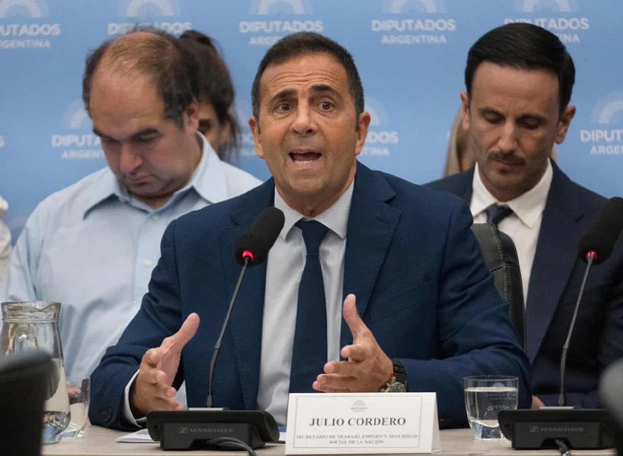 El Gobierno acelera la renegociación de grandes convenios colectivos