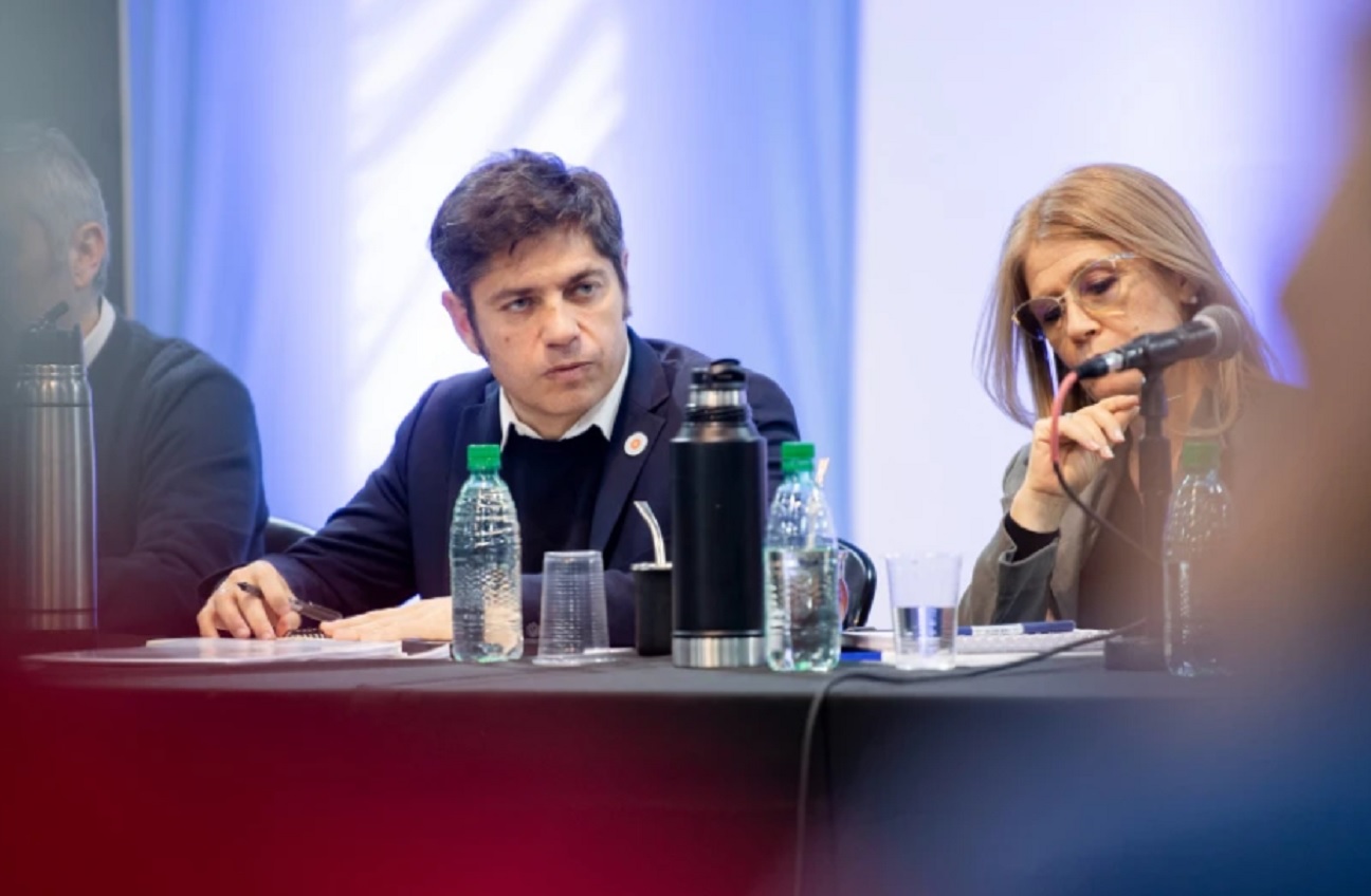 Kicillof convocó a una cumbre y anunció: