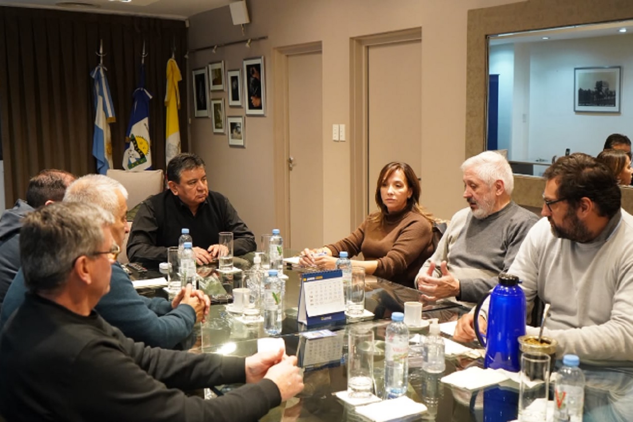 UATRE exige al Grupo Granja Tres Arroyos la regularización inmediata de salarios y aguinaldo