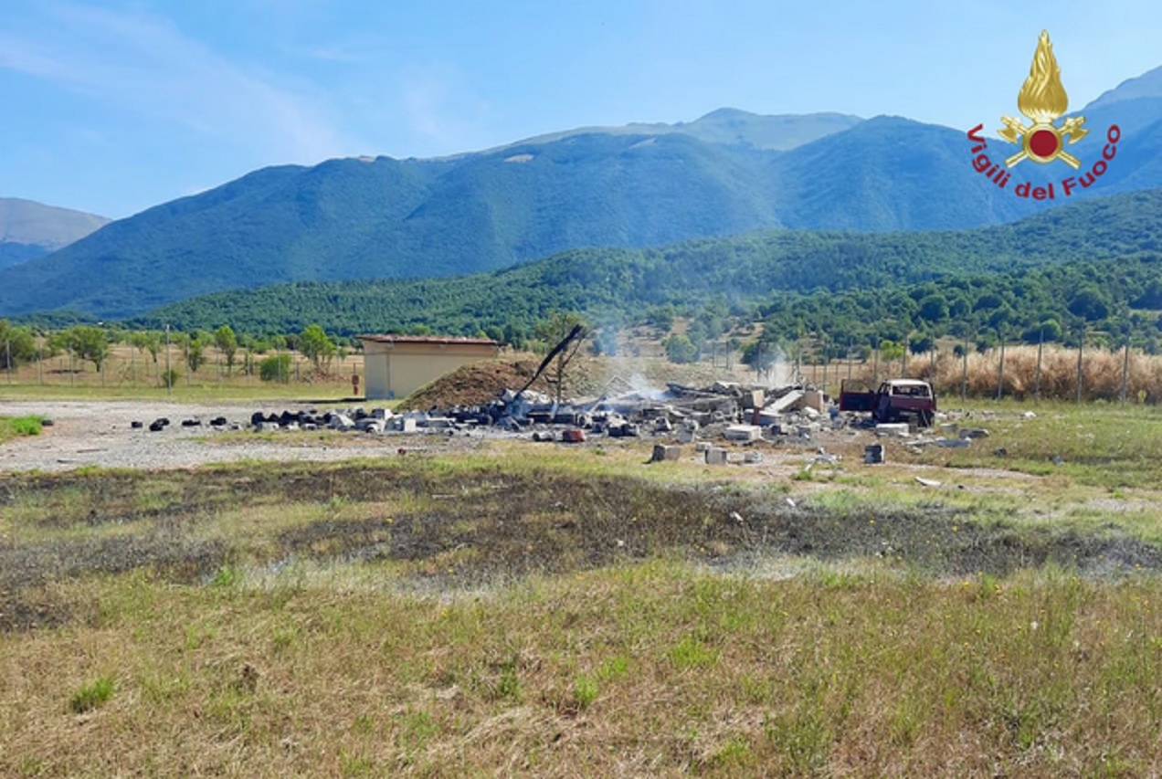 Italia: una explosión dejó dos muertos en una fábrica de fuegos artificiales