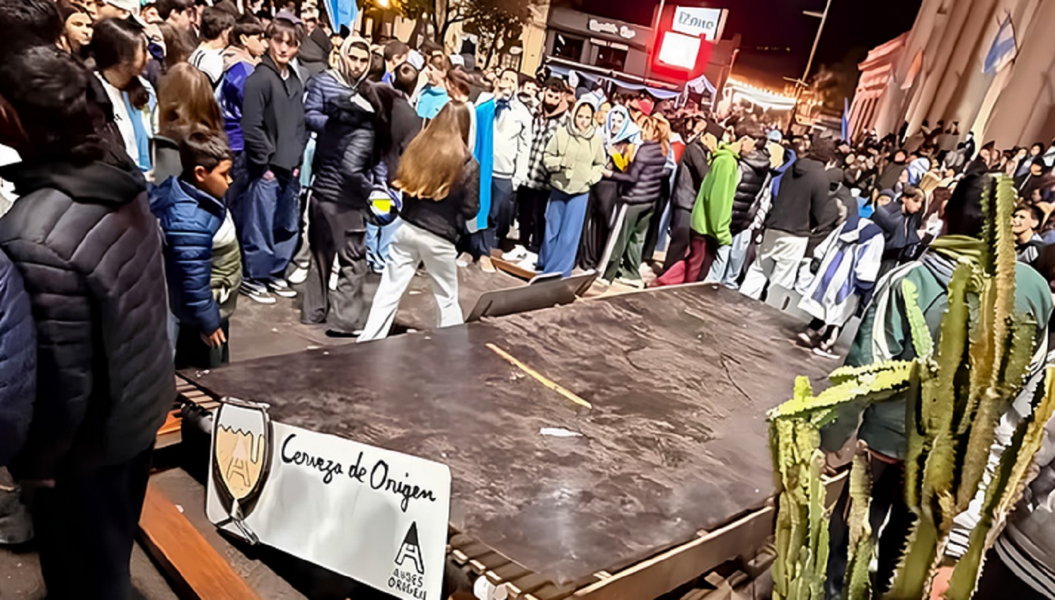 Se desplomó el techo de un bar en pleno festejo por el triunfo de la selección