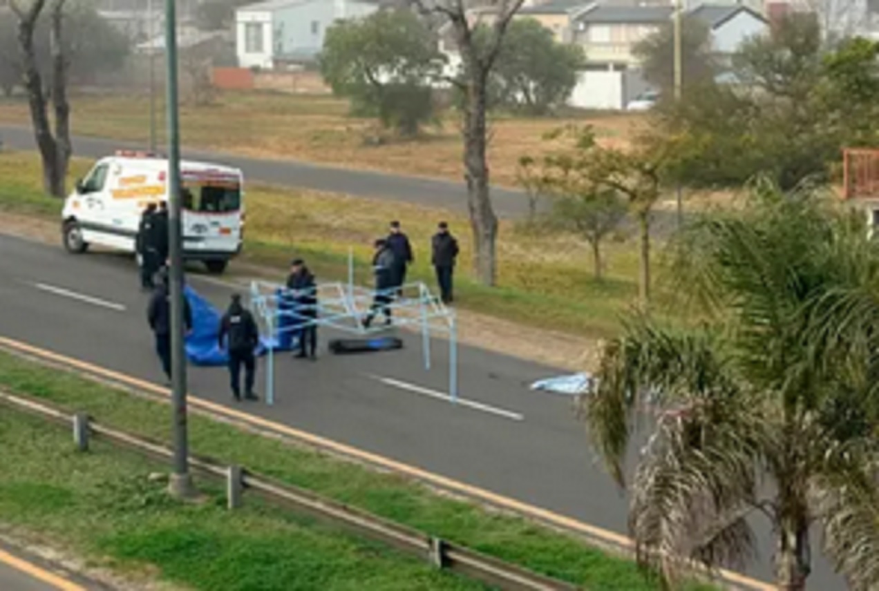 Hombre murió al ser embestido por un camión