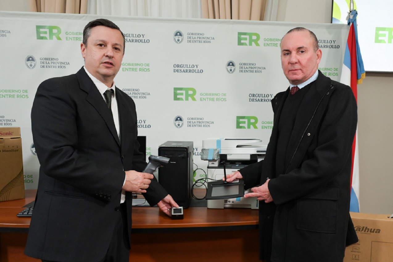 Entre Ríos incorporó equipamientos tecnológicos para la emisión del nuevo DNI