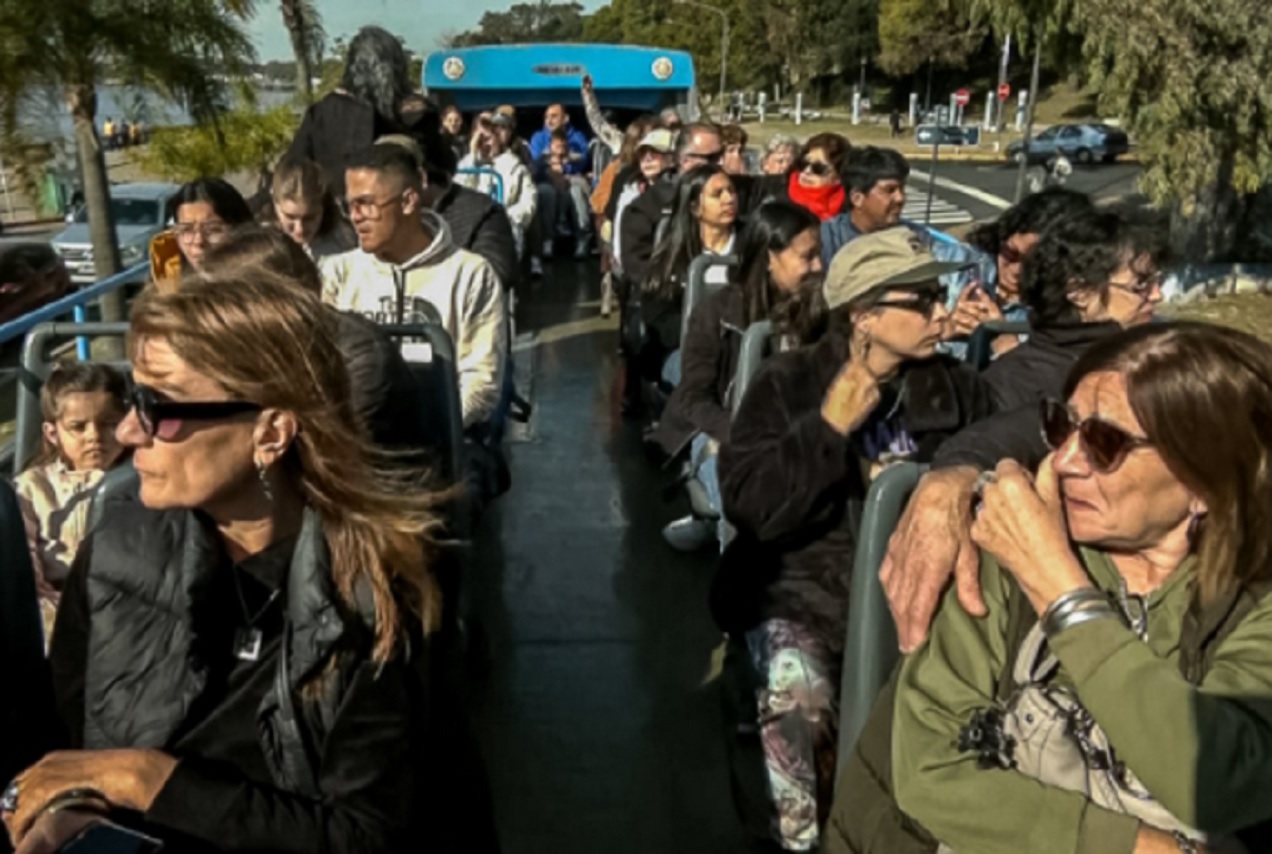La Semana del Patrimonio invitó a redescubrir Paraná desde el Bus Turístico