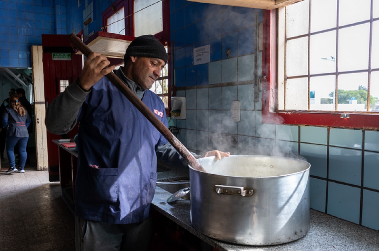 Entre Ríos implementará un nuevo sistema de provisión de alimentos para casi mil comedores escolares