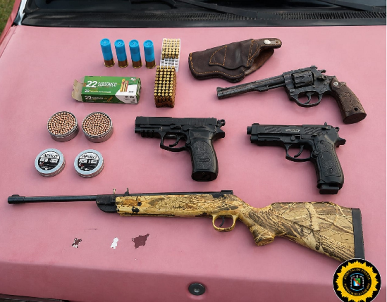 Allanamientos en La Paz: secuestro de armas y cartuchería