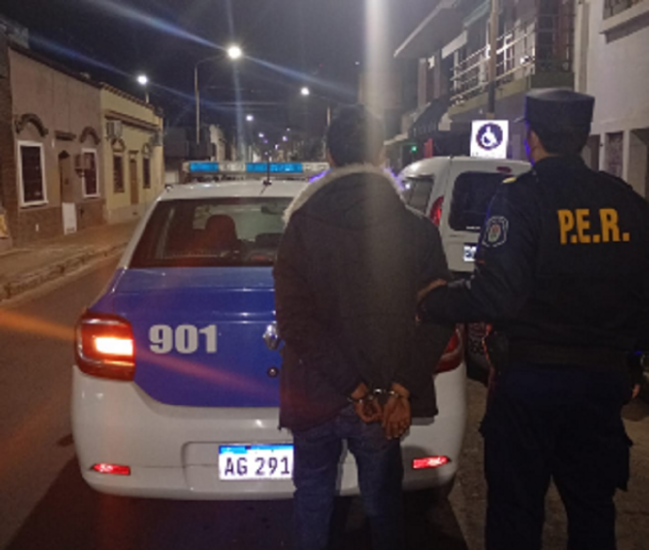 Alertaron a través de totem de seguridad el intento de ingreso de un hombre a dos viviendas
