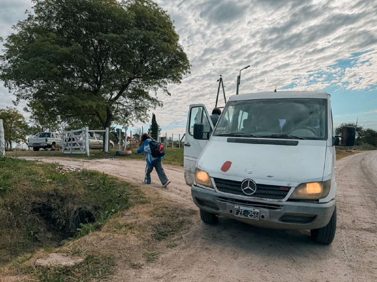 Comenzaron a licitar tramos del Transporte Escolar Rural