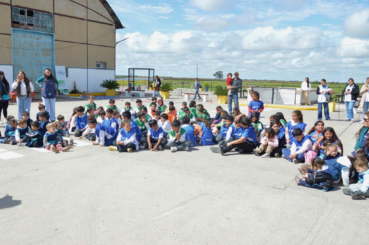 Desarrollo Humano reunió a más de 100 niños en una jornada de Crecer en Puerto Ruiz