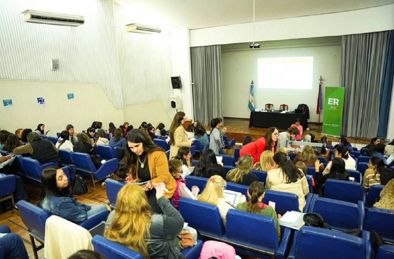 Finaliza la formación para implementar la evaluación de alfabetización en salas de 5 años